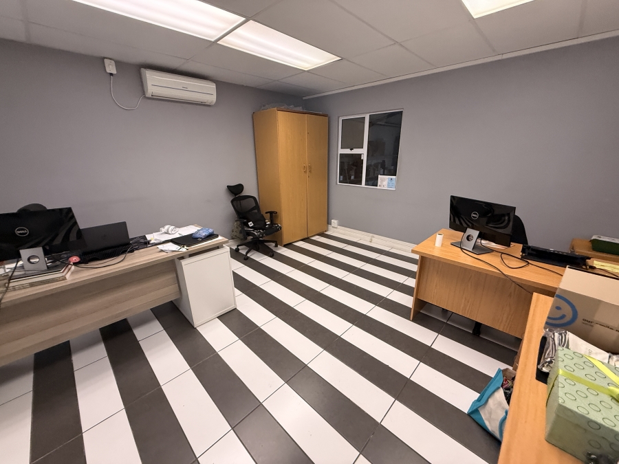 To Let Commercial Property for Rent in Parow Industrial Western Cape